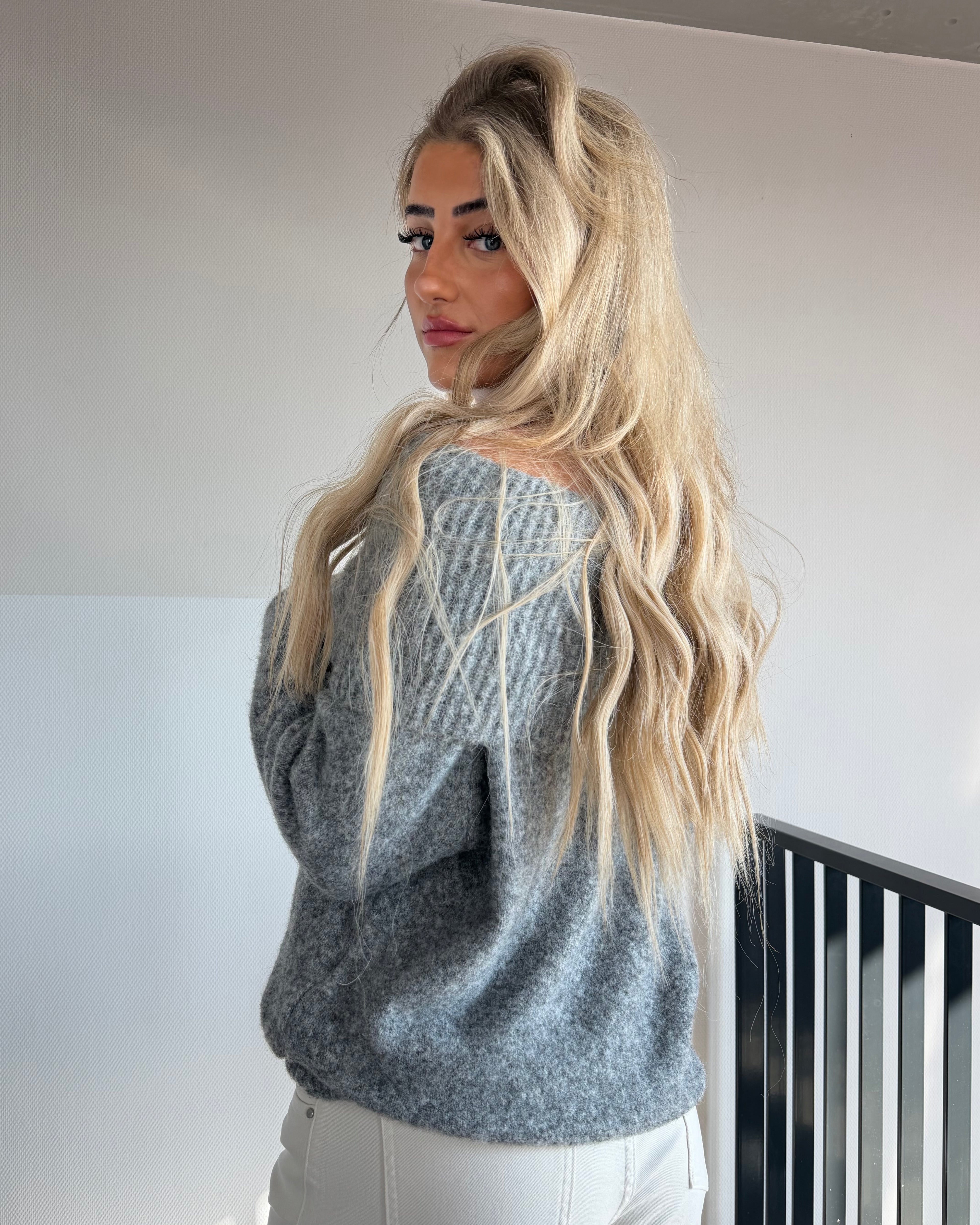 Nika Trui - Beige