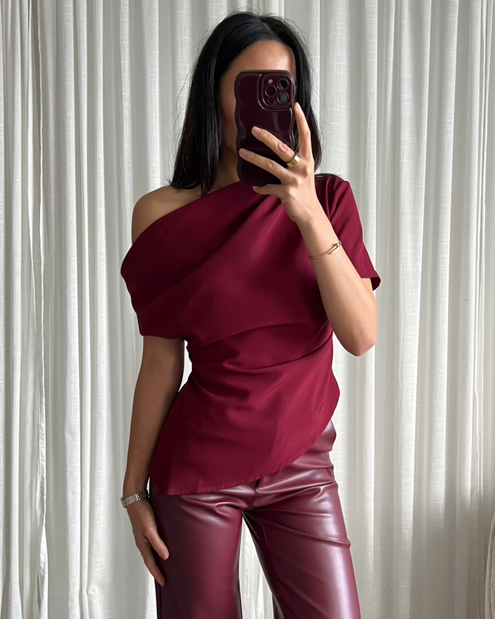 Daphne One Shoulder Top - Bruin